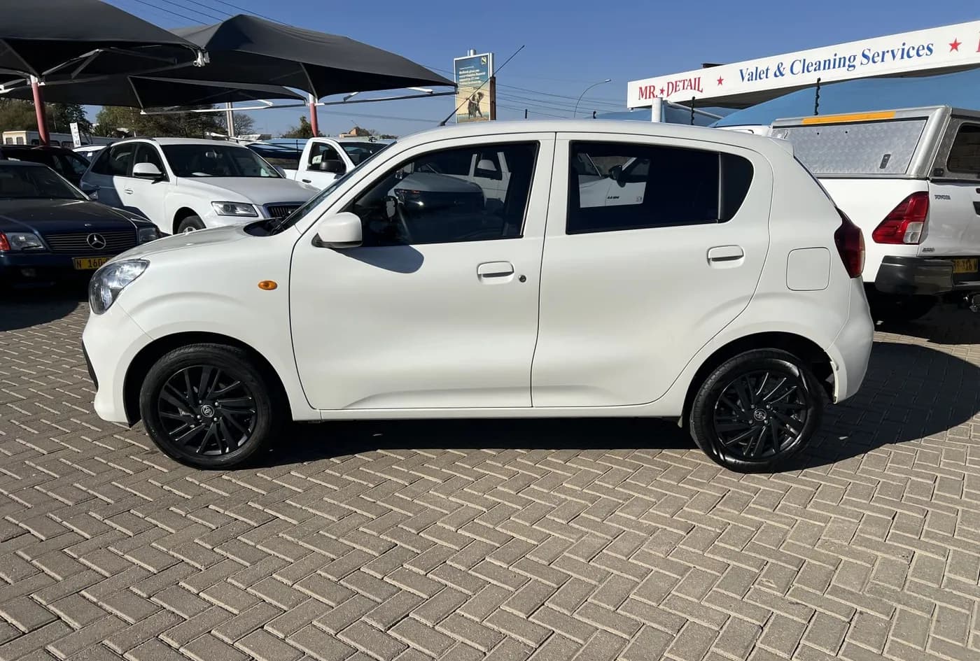 Toyota Vitz 1.0 XR