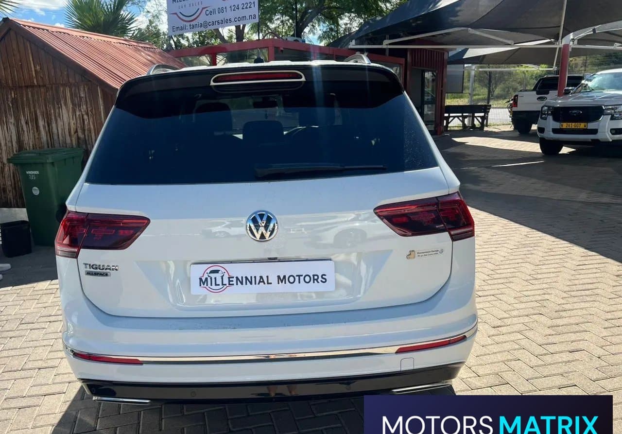 Volkswagen Tiguan 1.4 TSI R/LINE ALLSPACE