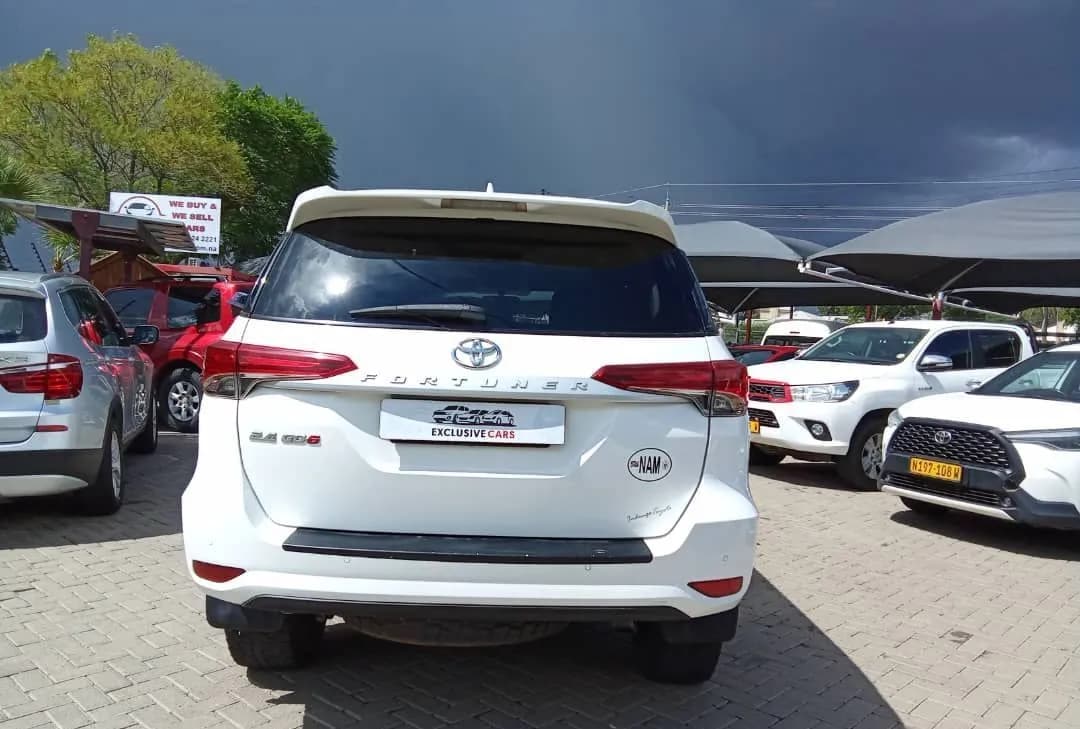 Toyota Fortuner 2.4GD-6 RB A/T